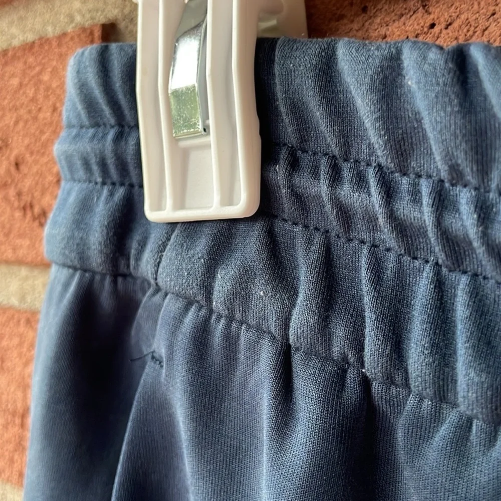 Lululemon Softstreme pants - Picture 5 of 11